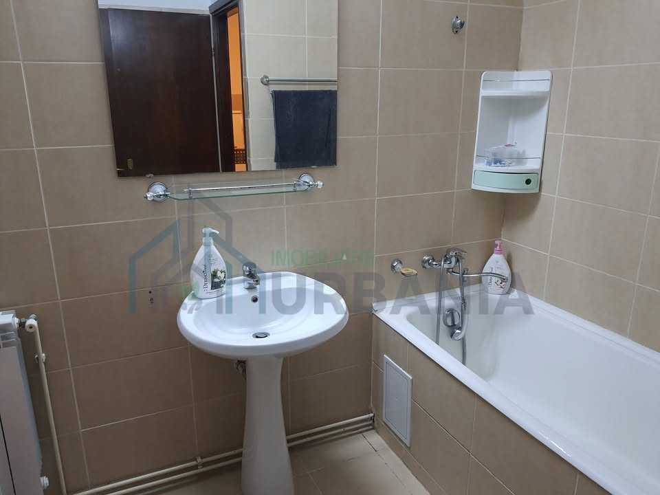 Inchiriez Apartament 2 camere Green Park Tatarasi - Poză 2