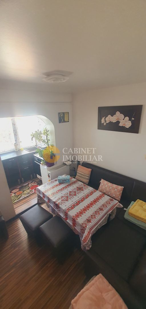 Apartament Cu 3 Camere Decomandat 2 Bai 67mp Etaj 4 - Poză 1