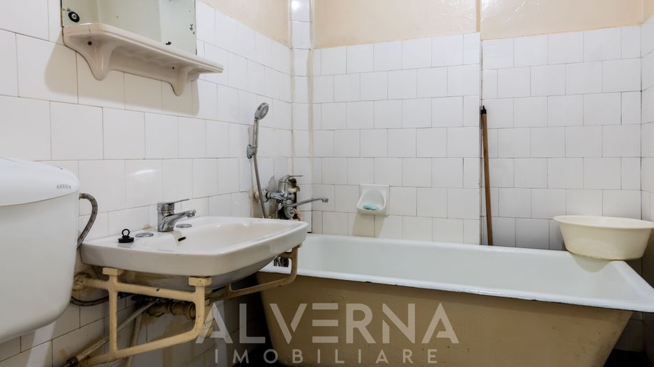 Apartament 2 camere pe str. Horea | 45mp + pivnita | parcare in curte* - Poză 10