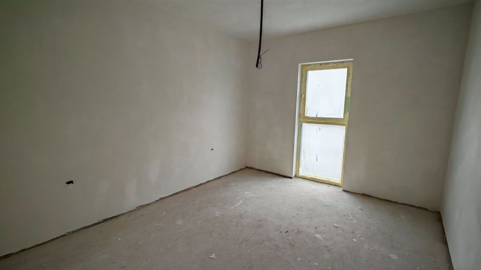 Vila LUX Parter+Etaj(stil mediteranean) in Stupini zona Plugarilor - Poză 12