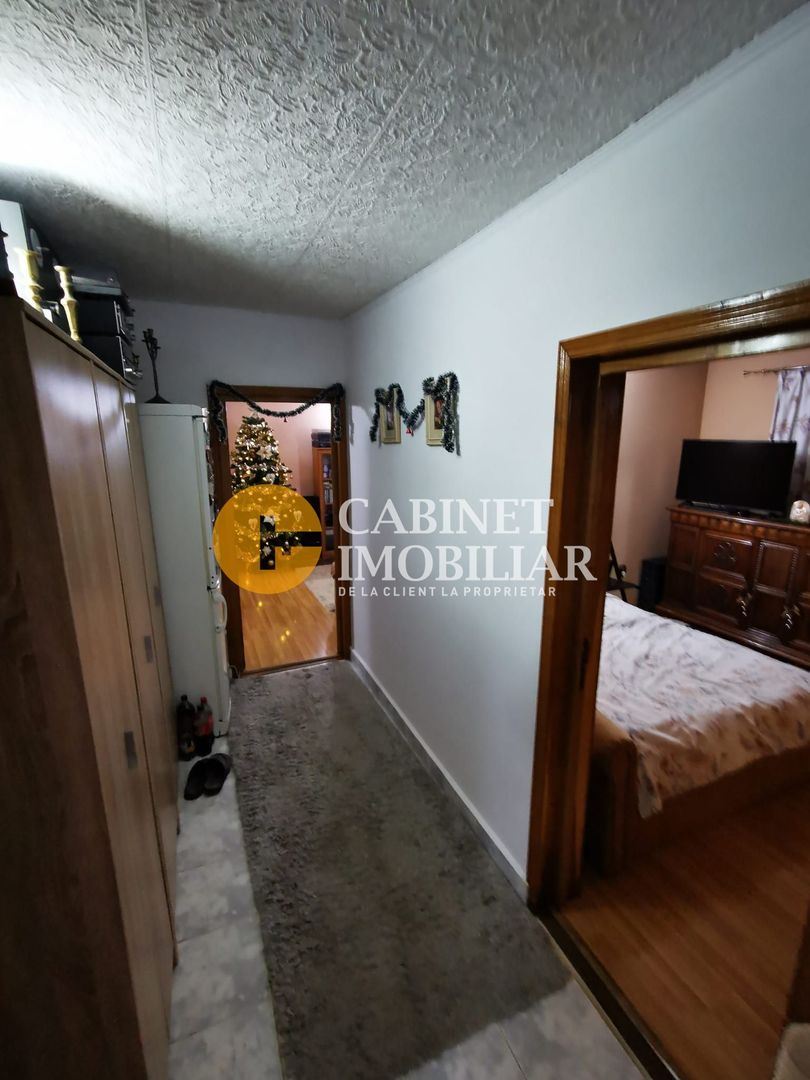 Apartament 4 camere parter/ Spațiu Comercial Nicolina 2 - Poză 9