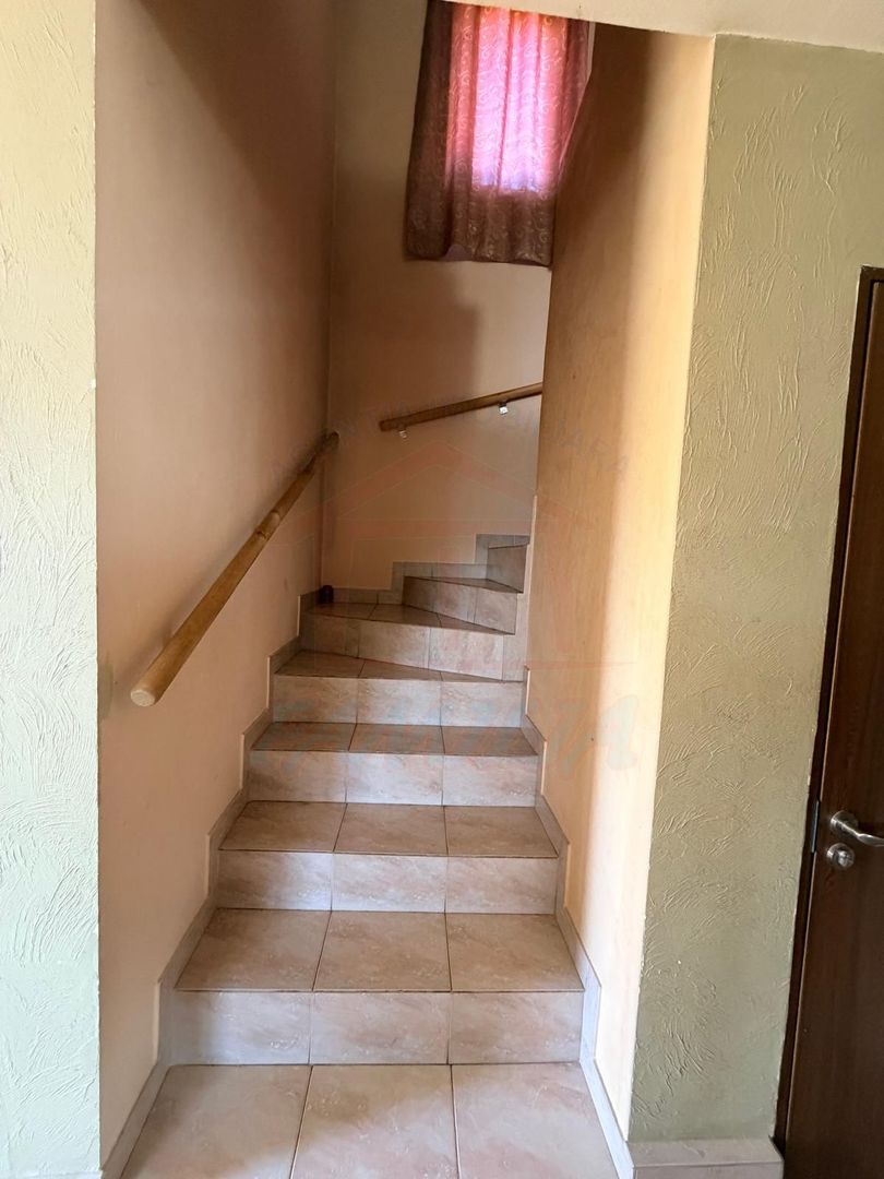 Vanzare casa P+M, Smardan( Galati ), la 2 minute de str.principala - Poză 15
