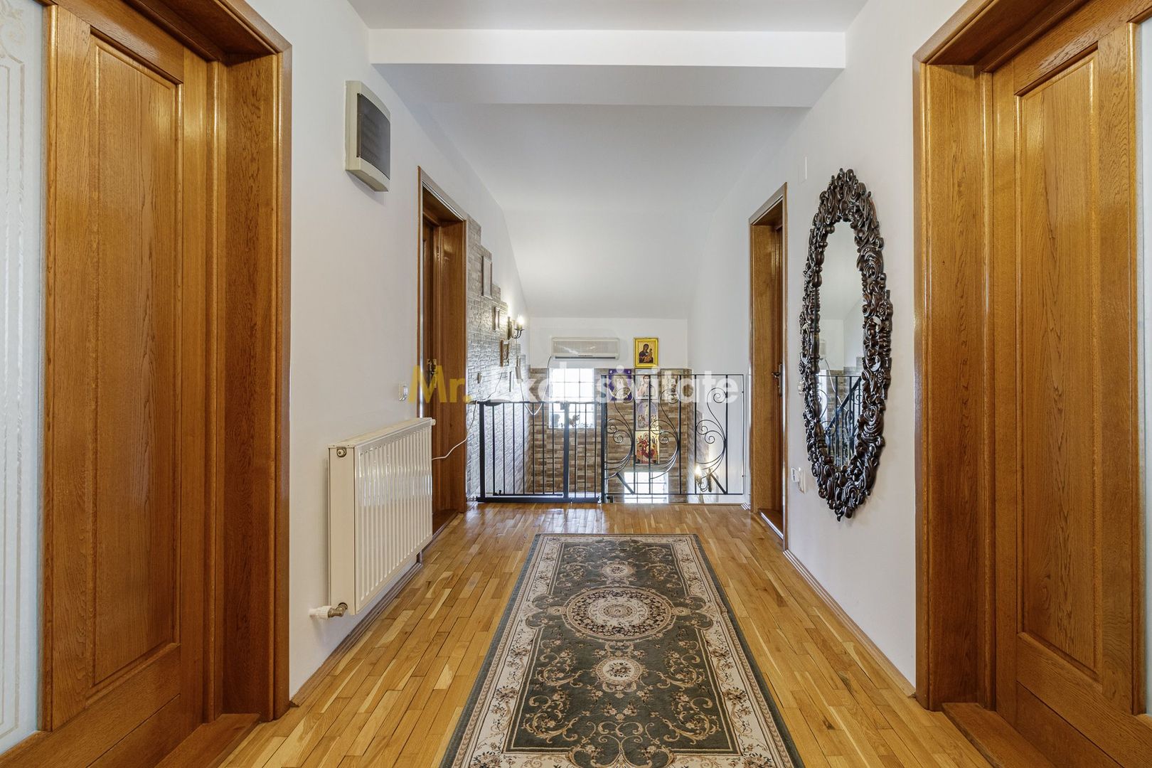Vilă individuală cu 5 camere, piscină și curte generoasă | Mogoșoaia - Poză 18