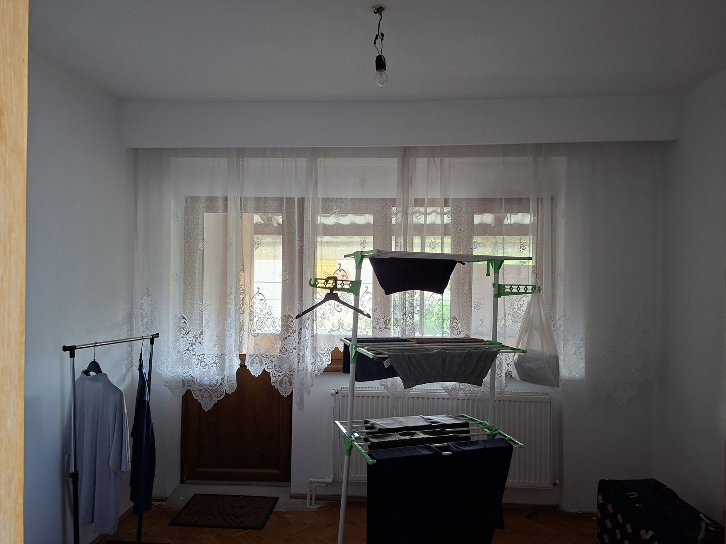 BRASADAS vinde casa individuala cu 7 camere in CENTRU. - Poză 2