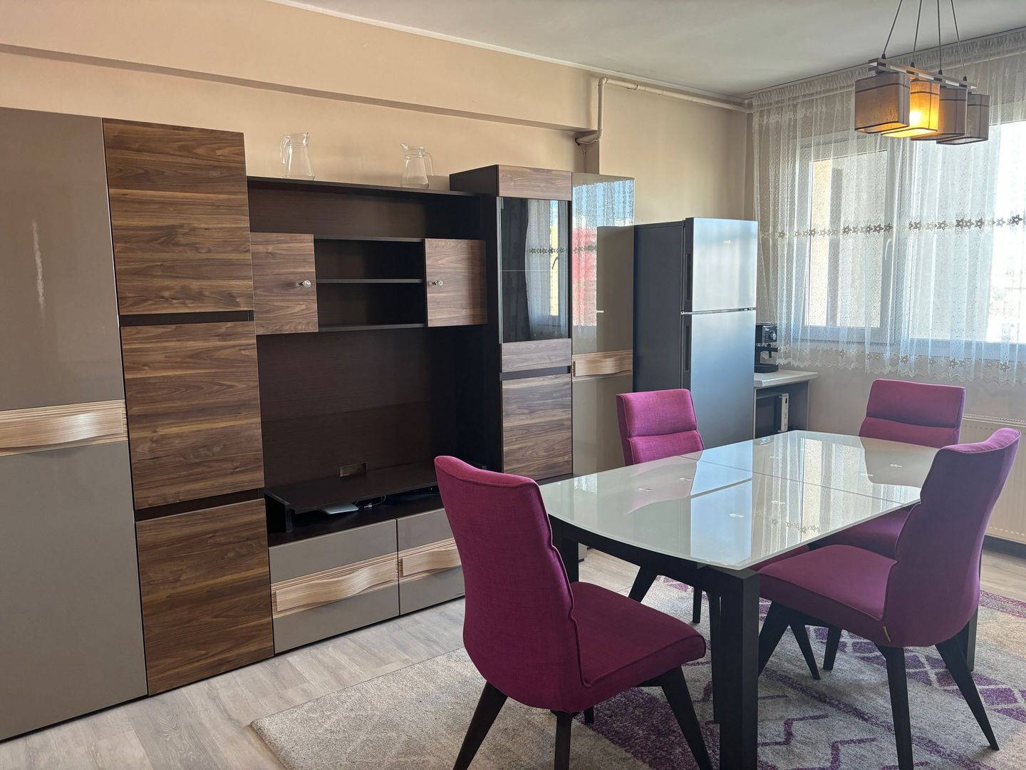 Apartament mobilat cu parcare subterana si lift - Poză 9