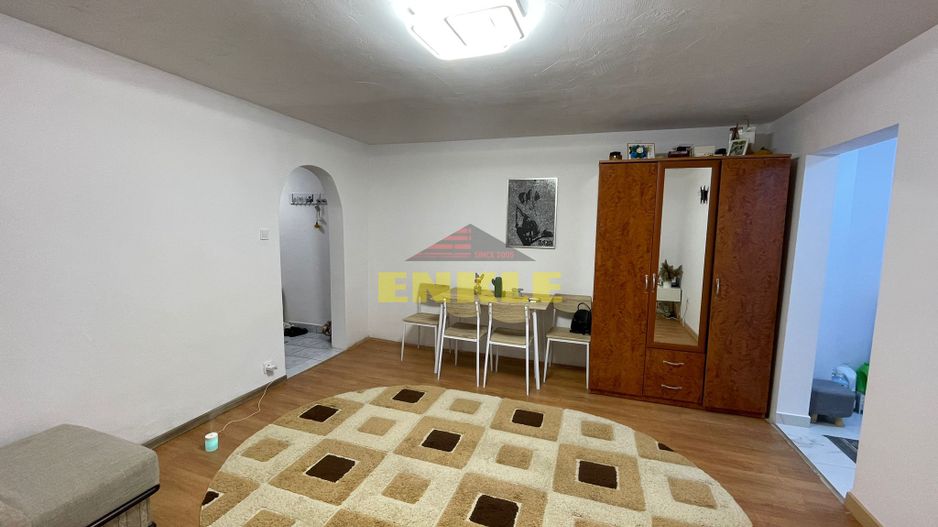 De vanzare apartament cu doua camere, zona Imparat traian. - Poză 6