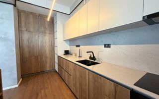 Penthouse ultrafinisat pe 2 niveluri | sauna |  parcare | zona centrala - Poză 8