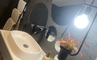 Nou, mobilat, nelocuit, apartament 3 camere. Garaj și boxă. Floresti. - Poză 11