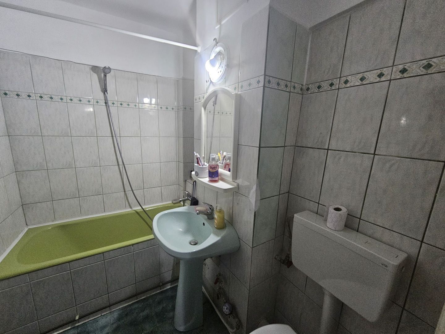 Apartament 2 camere, decomandat, etaj 1 – Cartier Prundu, zona Depou - Poză 7