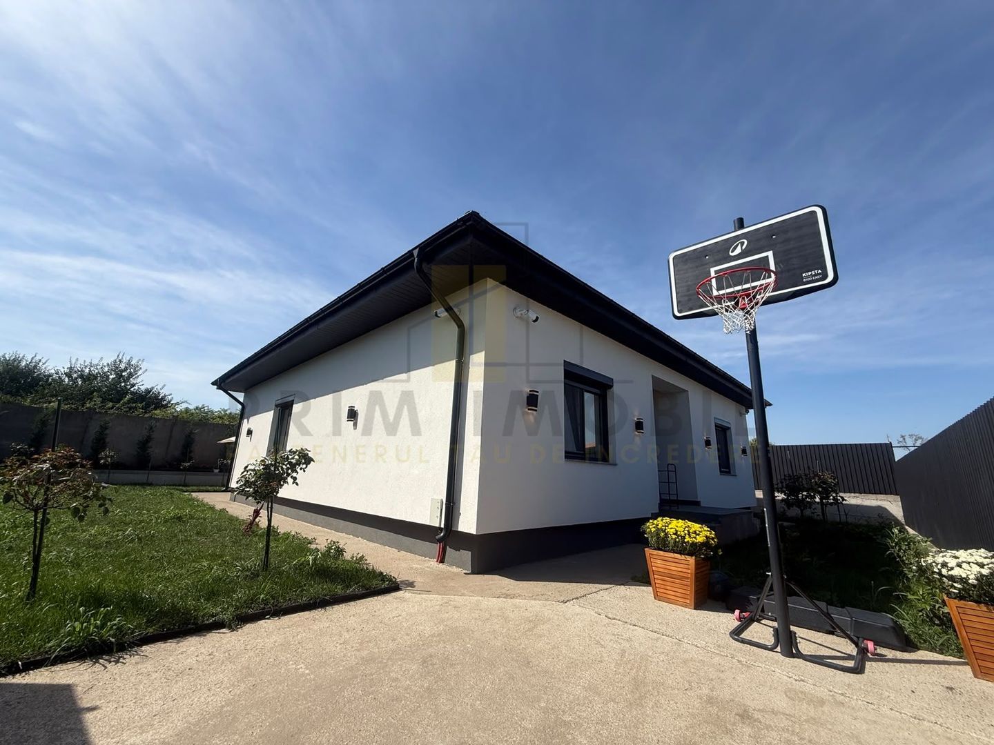 Casa 4 camere, 102 mp, teren 500 mp, fotovoltaice, Holboca - Poză 1
