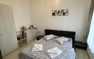 Casă cu 4 camere de vânzare | zona Ultracentrala - Poză 1