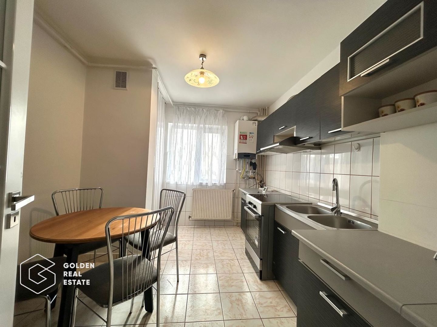 Apartament cu 3 camere, etaj 3, zona 300 Micalaca - Poză 3