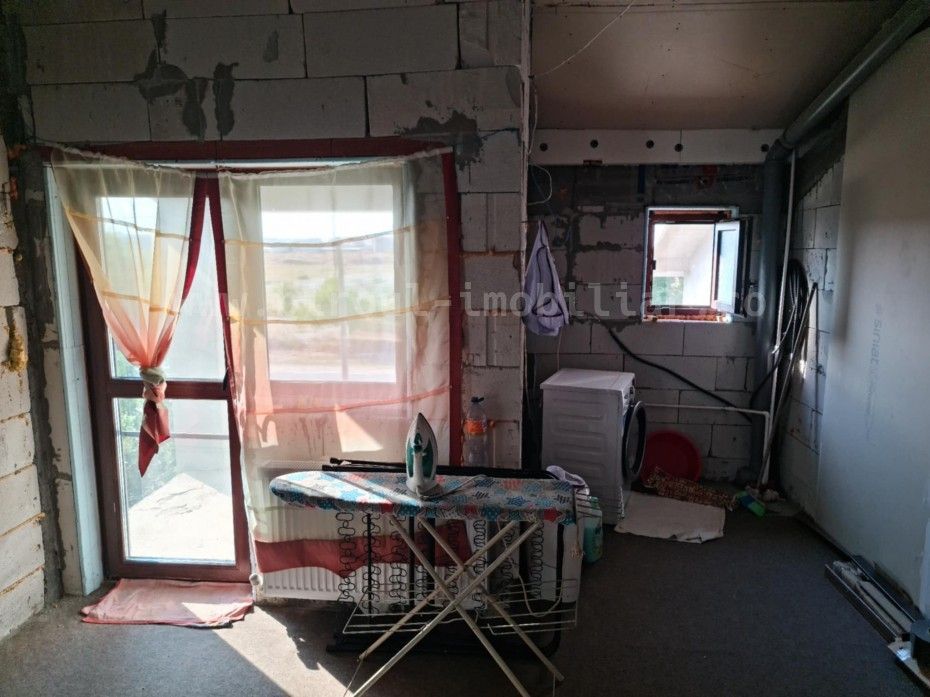 Vilă S+P+M+Pod – Cumpăna Zonă liniștită - Poză 7