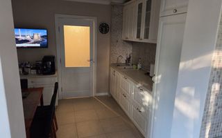 Inchiriez apartament 3 camere - Poză 2