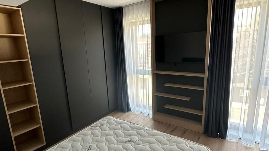 Luxos Apt 4 Camere Iancu Nicolae cu Balcon și Parcare - Poză 8
