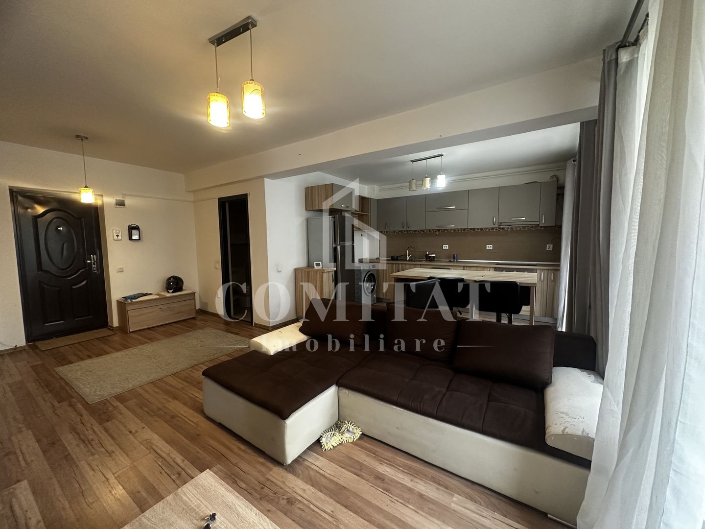 Apartament 3 camere | Zona Str Porii - Floresti - Poză 2