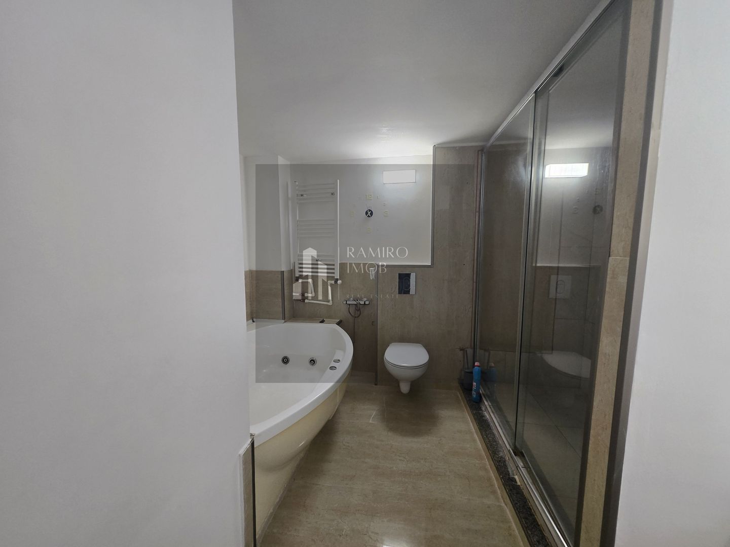 Apartament /casa 150m utili -an1990 Corneliu Coposu-Calarasilor Unirii - Poză 14