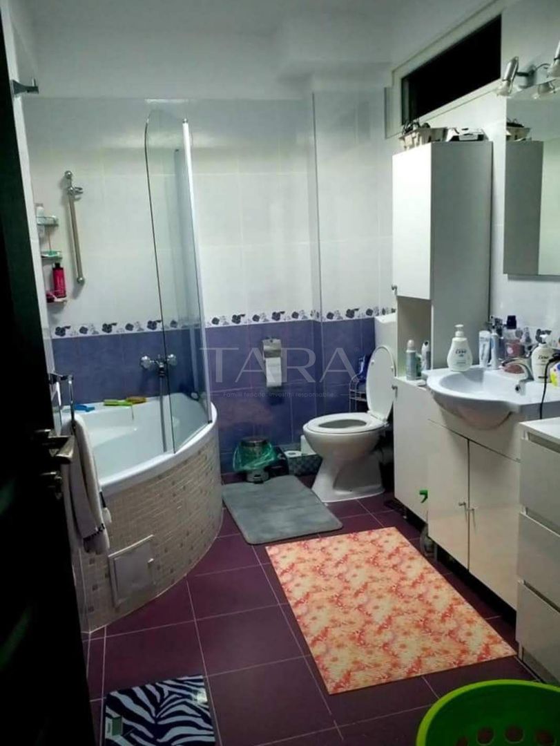 Apartament cu 3 camere de vânzare în zona Europa - Poză 6