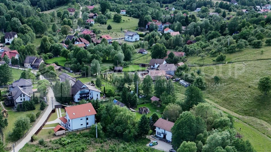 Teren 2.797 mp cu priveliște montană și potențial turistic – Predeluț, Bran - Poză 2