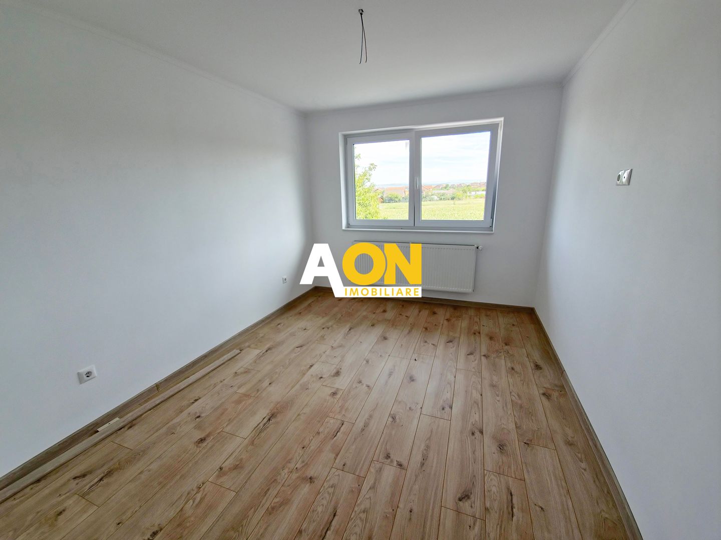 Casa 4 camere, cu predare la cheie, 324 mp teren, Micesti - Poză 8