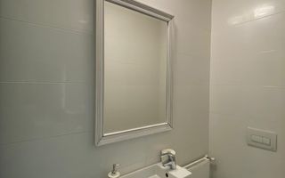 Apartament 3 camere, 2 bai premium mobilat lux , cu parcare inclusă - Poză 12