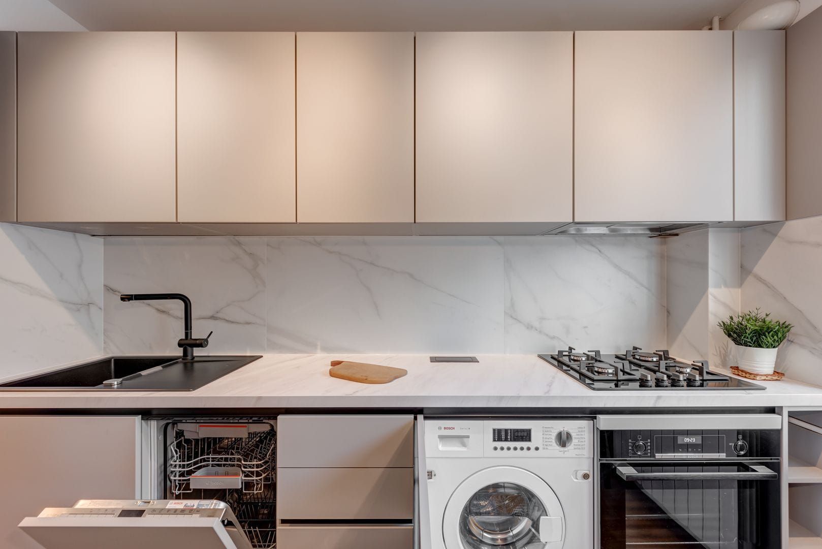 Inchiriere apartament | 3 camere | 1 Decembrie-Ozana - Poză 4