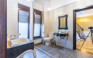 Vila cu piscina si garaj - 6 dormitoare - Pantelimon - Poză 35