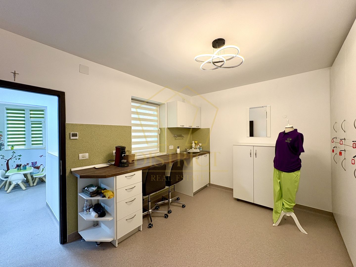 Comision 0 | Centru medical cu 6 cabinete individuale | Mosnita Noua - Poză 11