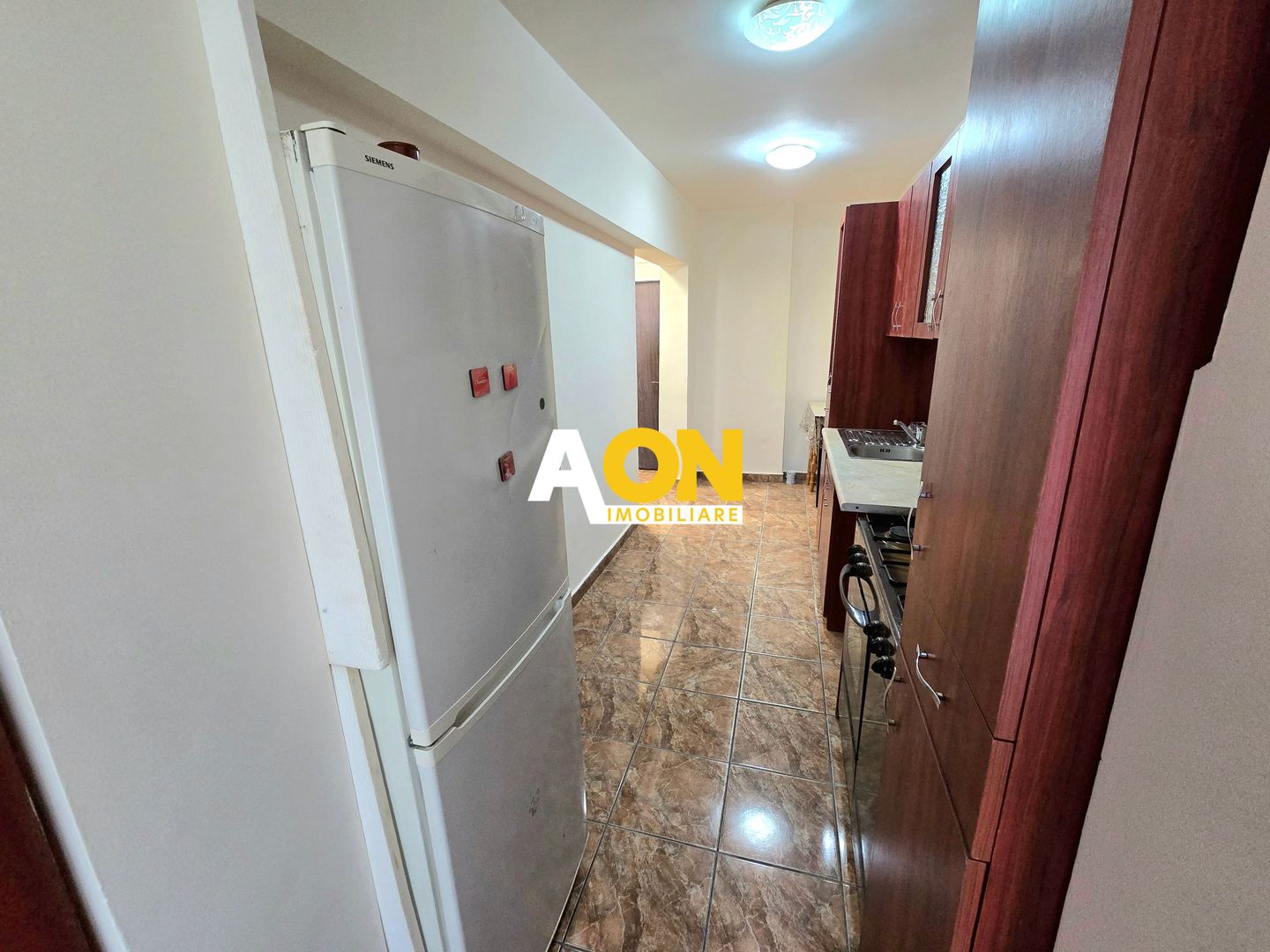 Garsonieră de închiriat, Etaj 1, Zona Spitalului Județean - Cetate - Poză 5
