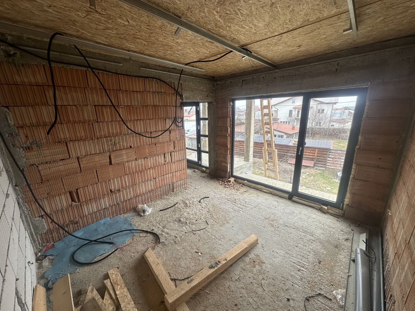 STEFANESTII DE JOS, CASA P+1E, TEREN 242 MP! - Poză 17