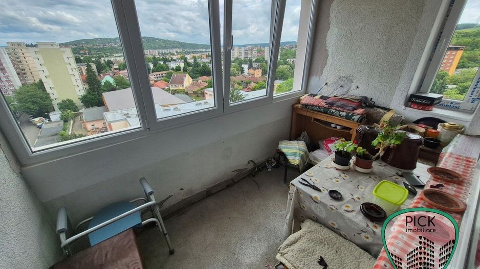 P 1231 - Apartament cu 3 camere în Târgu Mureș, Dâmbu Pietros, hol pătrat - Poză 11