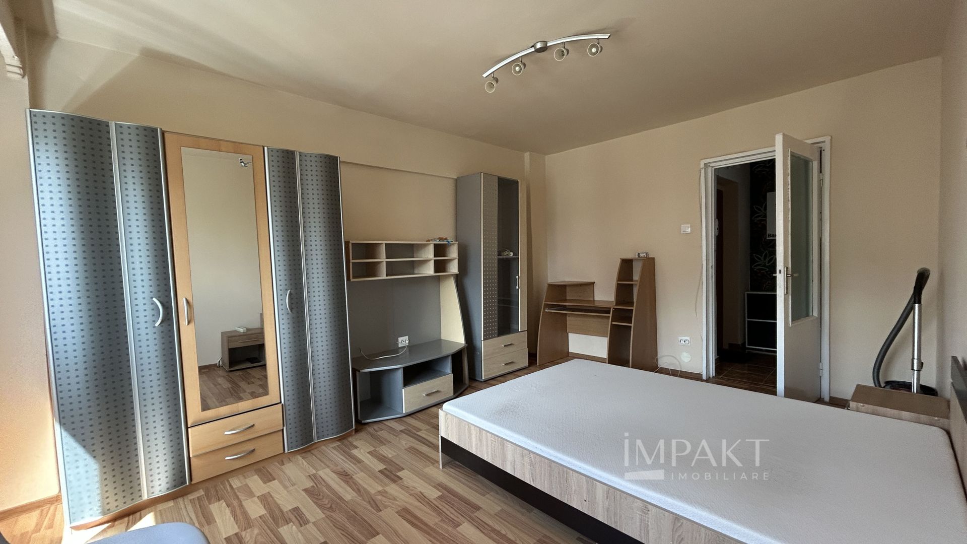 Vanzare apartament cu 2 camere zona Intre Lacuri! - Poză 4