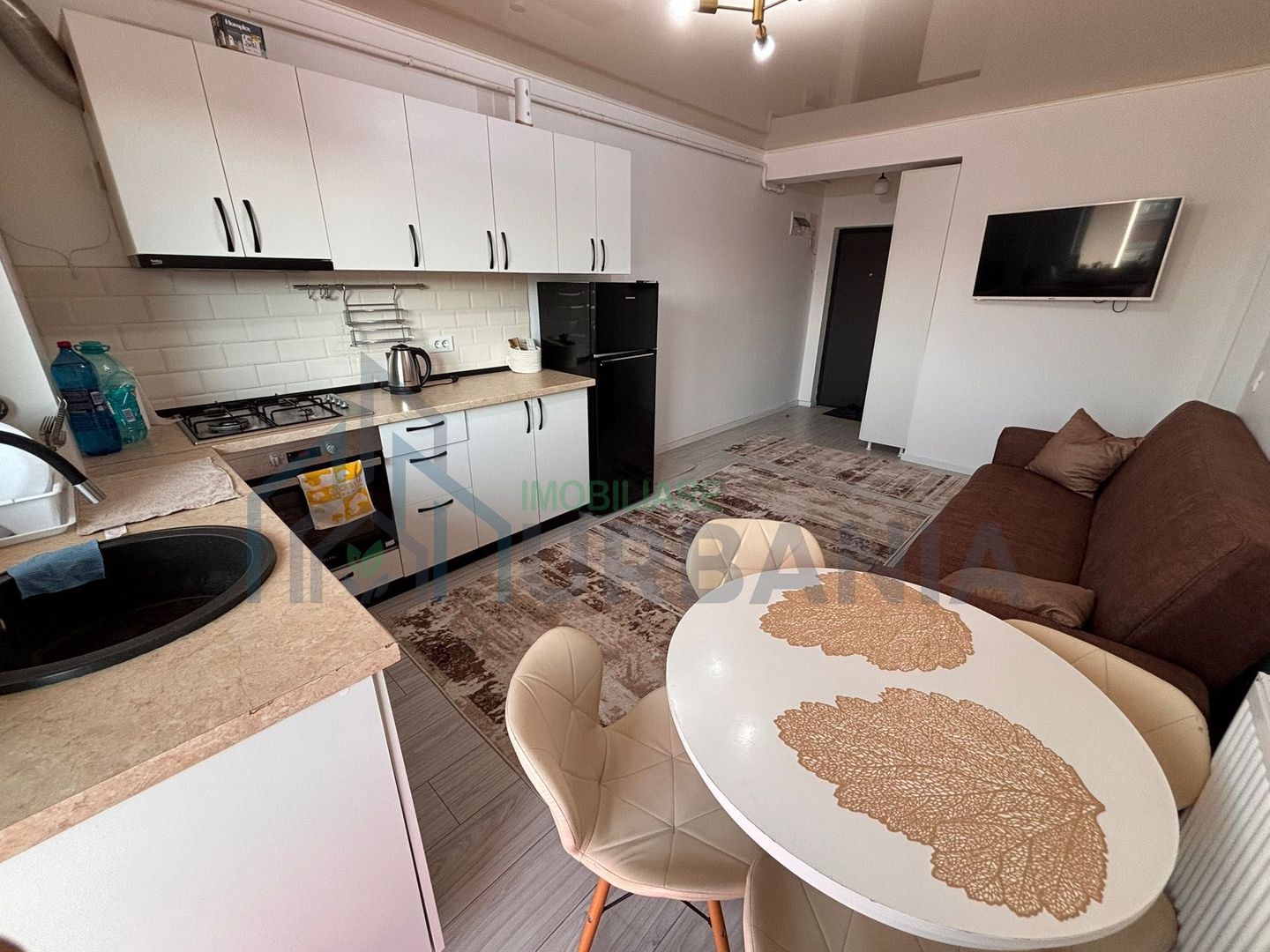 Apartament de închiriat, 2 camere, Visan-Centru, Sofia District - Poză 4