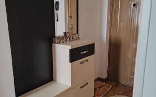 Apartament 2 camere de vânzare - Craiovița noua - Poză 6