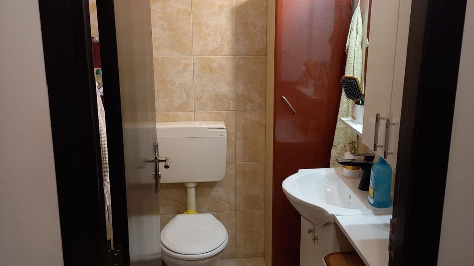 Apartament 2 camere cu 2 bai, decomandat, Trapezului - Poză 15
