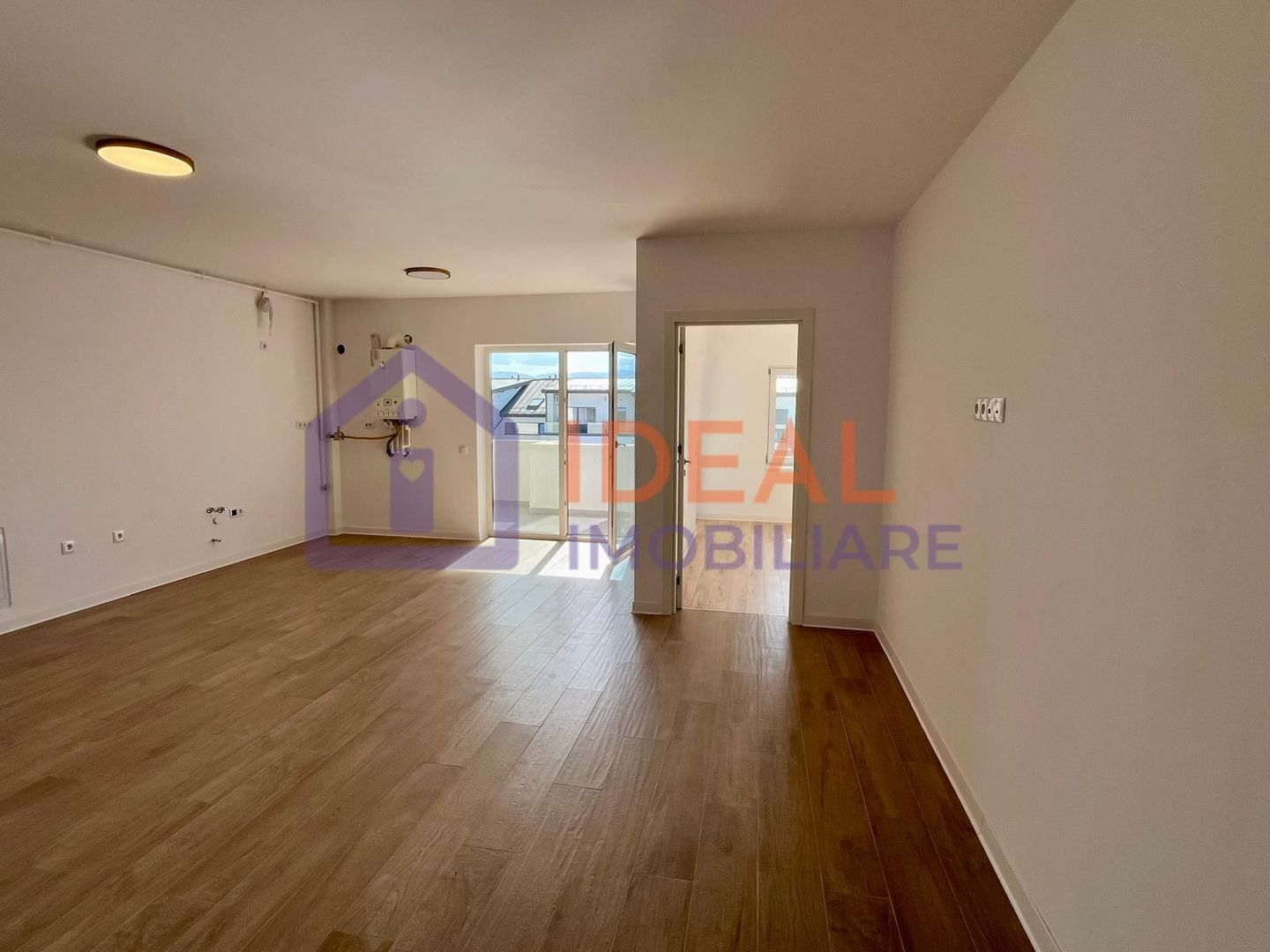 Apartament cu 2 camere camere de vânzare – Doamna Stanca - Poză 1
