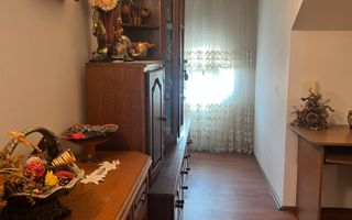 Vila S+P+1+M Lapus, str Paunitei - Poză 96