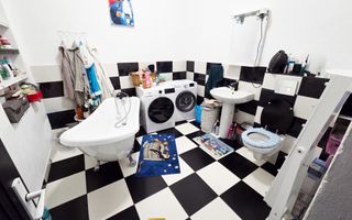 Apartament de vânzare cu tavane înalte, Arad, centru - Poză 9