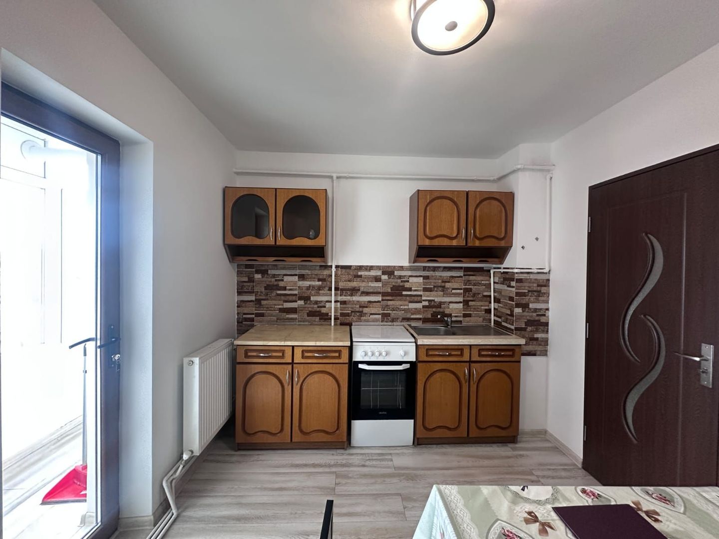 Renovat! Inchiriere apartament cu 2 camere in micro 4 - Targoviste - Poză 6