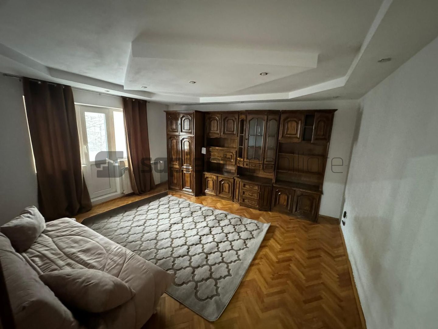 Apartament cu 4 camere in Nufarul - Poză 4