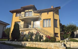 Casa individuala 187 mp utili cu teren in proprietate de 831 mp! - Poză 1