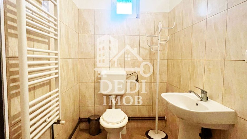 Casa de vanzare cu 3 camere in Biharia, Oradea - Poză 11