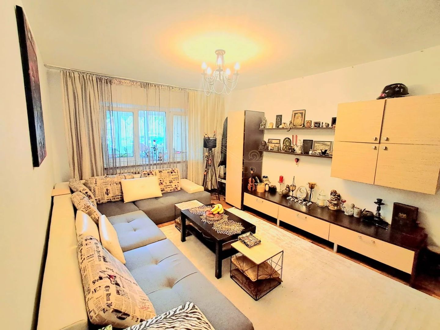 Vind apartament cu 2 camere  in Cartierul Marasti. - Poză 1