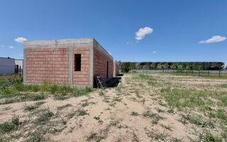 TEREN CU AC- CONSTRUIRE UNITATI DE CAZARE SEPARATE - Poză 1