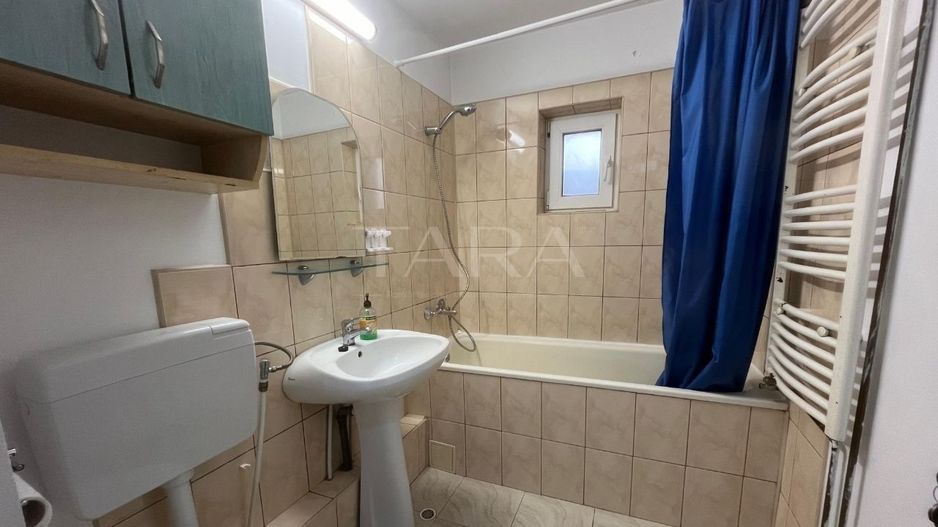 Apartament cu 3 camere, decomandate, Mărăști, zona Fabricii. - Poză 10
