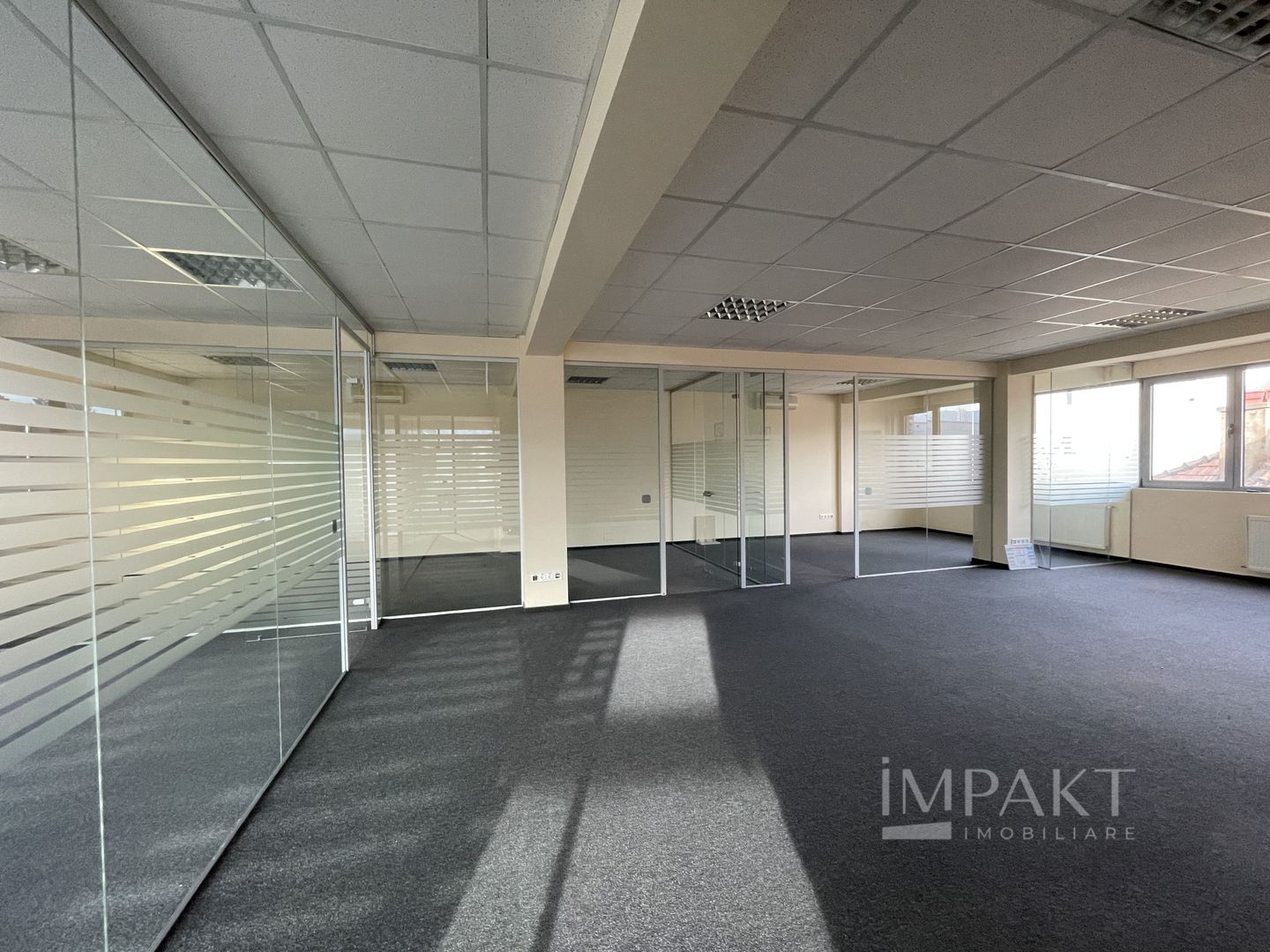 Cladire premium inchiriere | Showroom, clinica, birouri | Buna Ziua - Poză 8