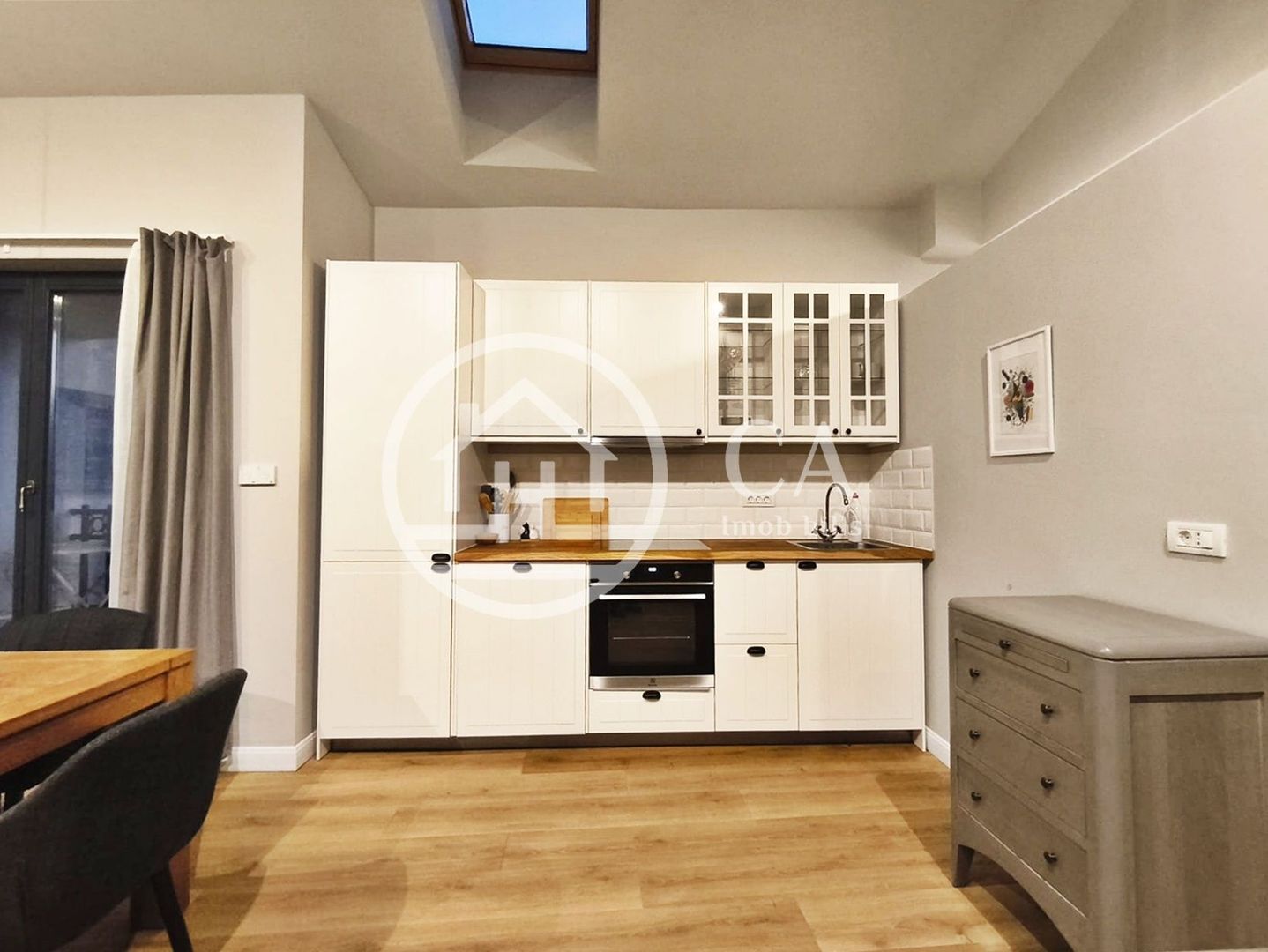 Apartament la casa, de inchiriat cu 3 camere Ultracentral, Oradea - Poză 4