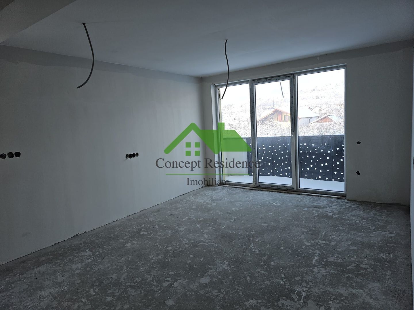 Apartament 2 camere, bloc nou-etaj 1, parcare inclusă - Poză 2
