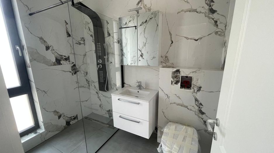 Duplex cu grădină și piscină privată într-un complex exclusivist din Tunari - Poză 7