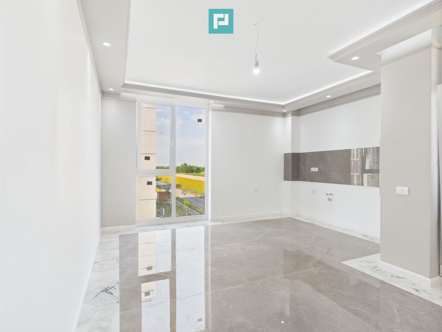 Apartament trei camere Torontalului - Poză 4